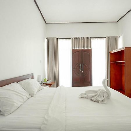Brisk Homestay Uluwatu Redpartner Екстер'єр фото