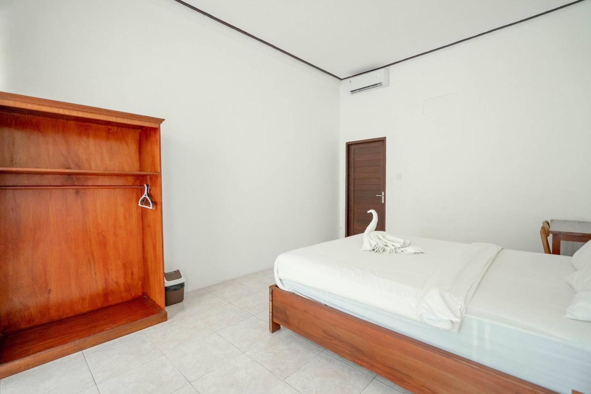 Brisk Homestay Uluwatu Redpartner Екстер'єр фото