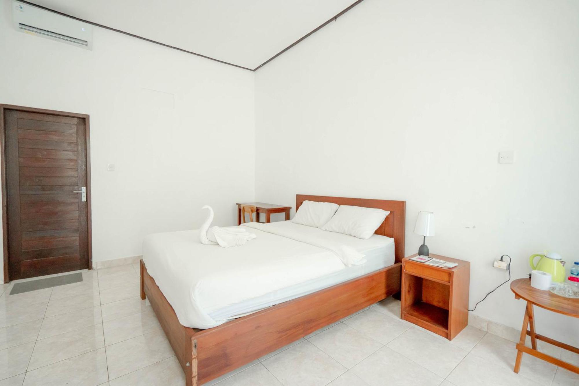 Brisk Homestay Uluwatu Redpartner Екстер'єр фото