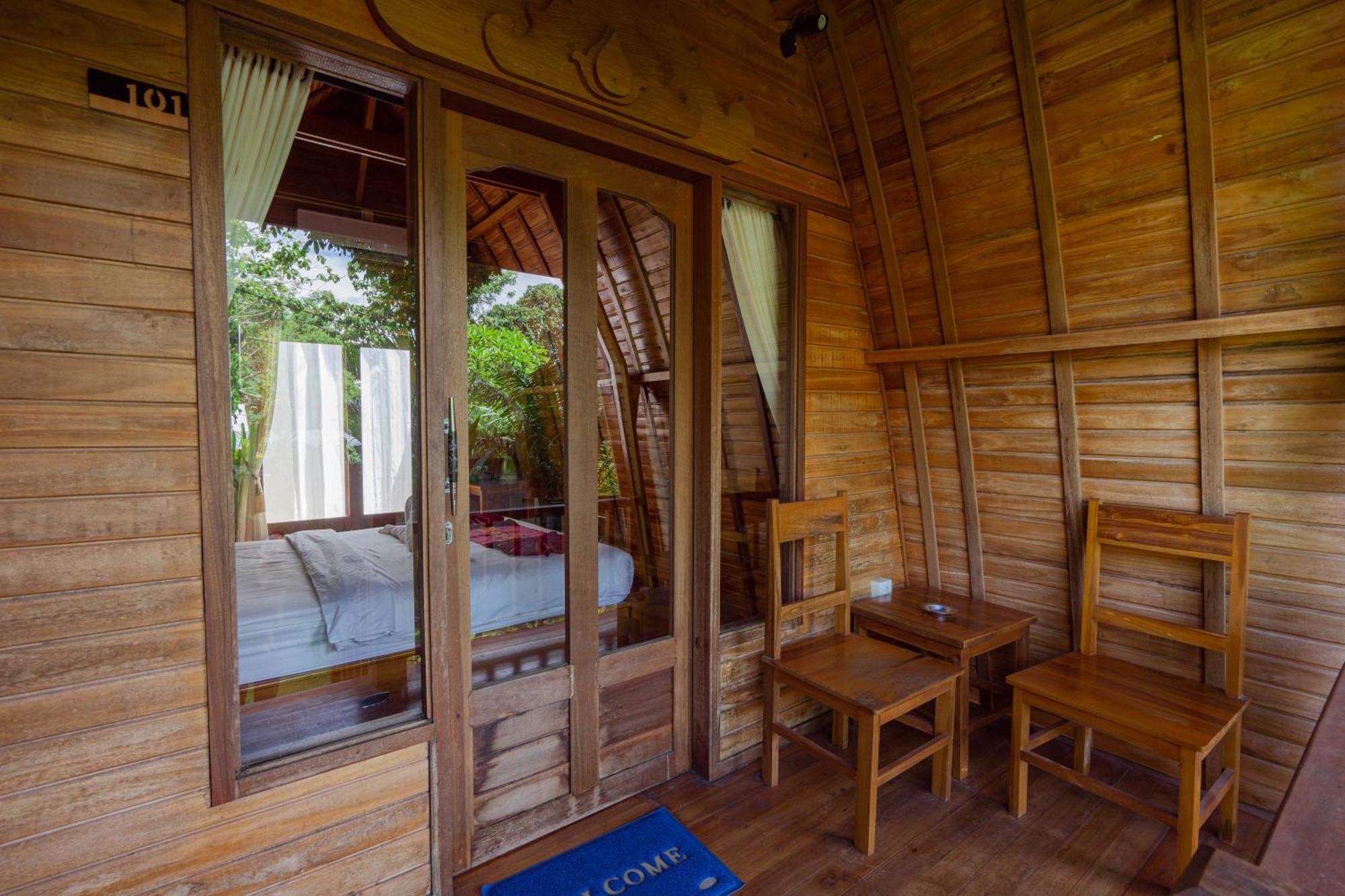 Brisk Homestay Uluwatu Redpartner Екстер'єр фото